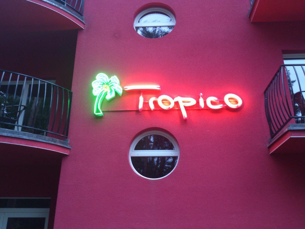 Villa Tropico 波别罗沃 外观 照片